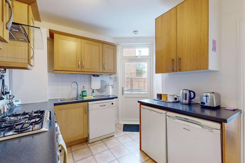 Spacious 2Bd Apartment Cricklewood Londres Exterior foto